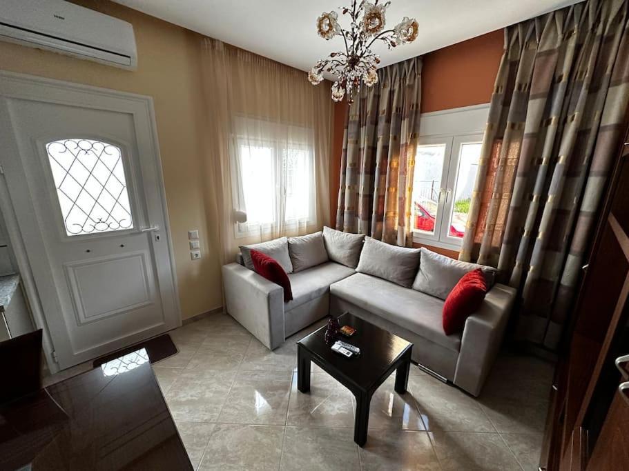 Demi'S House Apartment Volos Bagian luar foto